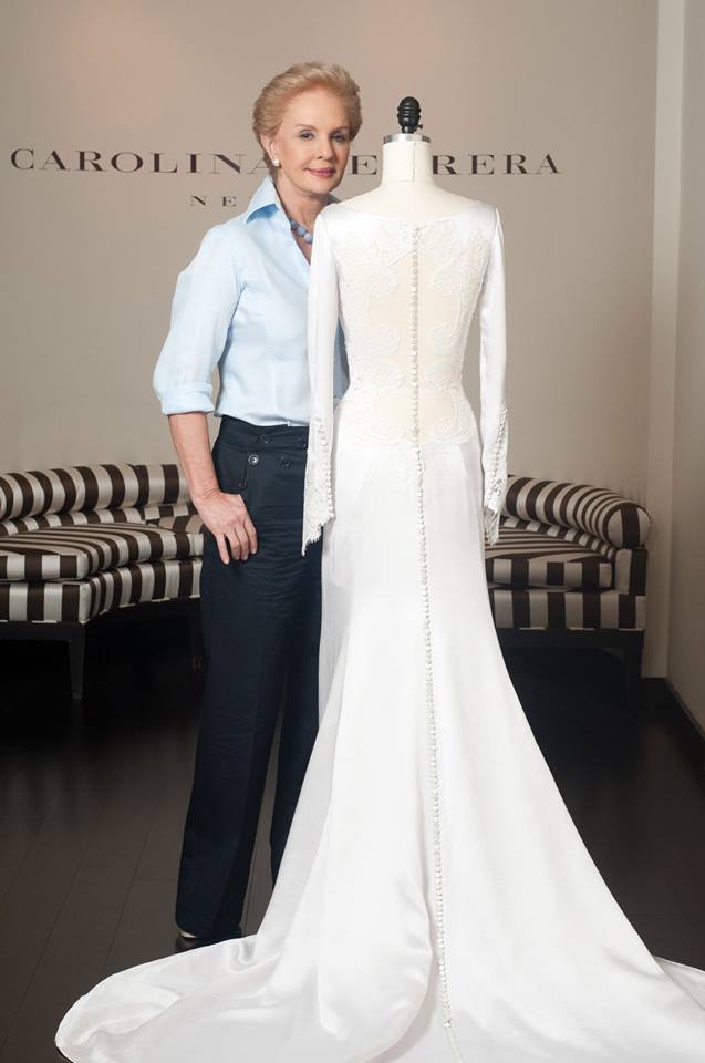 FashionHarbour's tweet photo. Elegancia, sofisticación y sencillez. #CarolinaHerrera la reina del estilo. @HouseofHerrera https://t.co/64EzehL4Ux