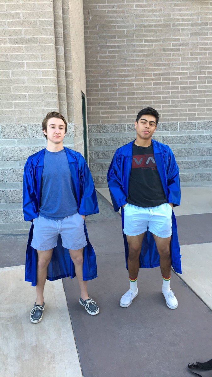 iman6798's tweet photo. Happy birthday @DaThursty! Thanks for the help in leading tribe and for rocking the chubbs with me, have a good one🎉 https://t.co/TzYFLUm12a