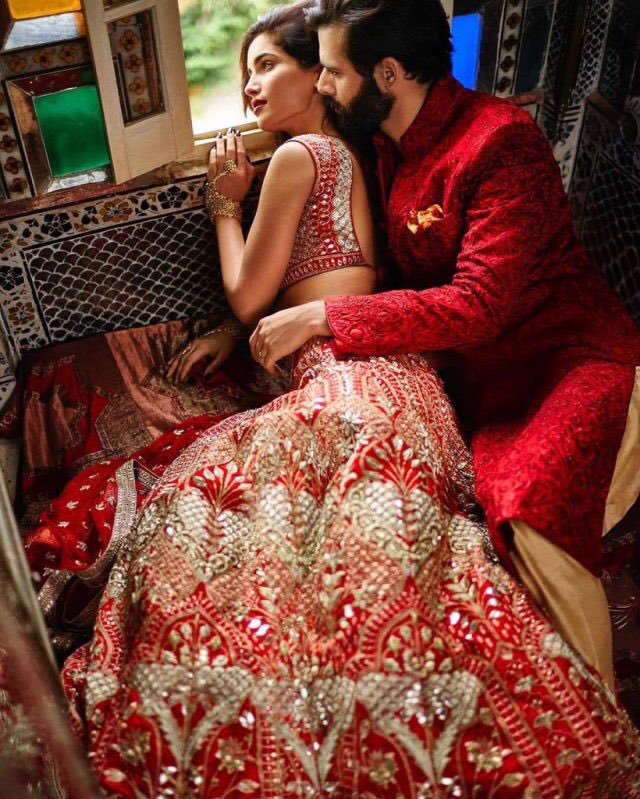 IndianCouturee's tweet photo. Anita Dongre Indian Couture 2016 collection https://t.co/R6UKM08chn