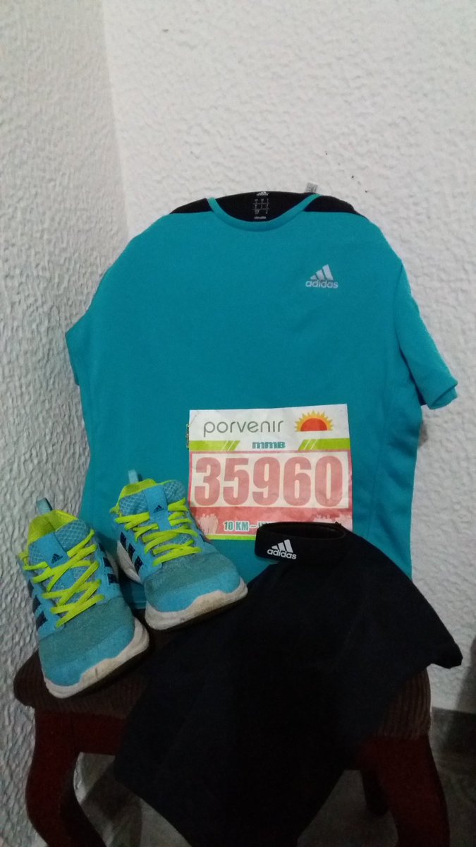 Yoarunner's tweet photo. #corroporamoramí #mmbthebest #iloverunning https://t.co/GaaW7InL5i
