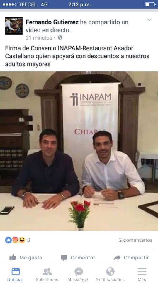 GabyCoutino's tweet photo. Delegado de @INAPAM Chiapas presume descuento a adultos mayores en restaurant lujoso. Logra escarnio nal #LordINAPAM https://t.co/RnNYZkuvjk