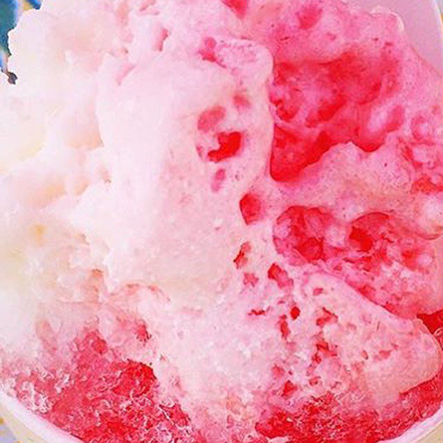 TasteeBreeze's tweet photo. Try a Passion fruit and Coconut today~cause you can & cause it's good! 🌴🍧#Ramcard #makingdealsonconestoday #till930 https://t.co/tdGuo6VXXq