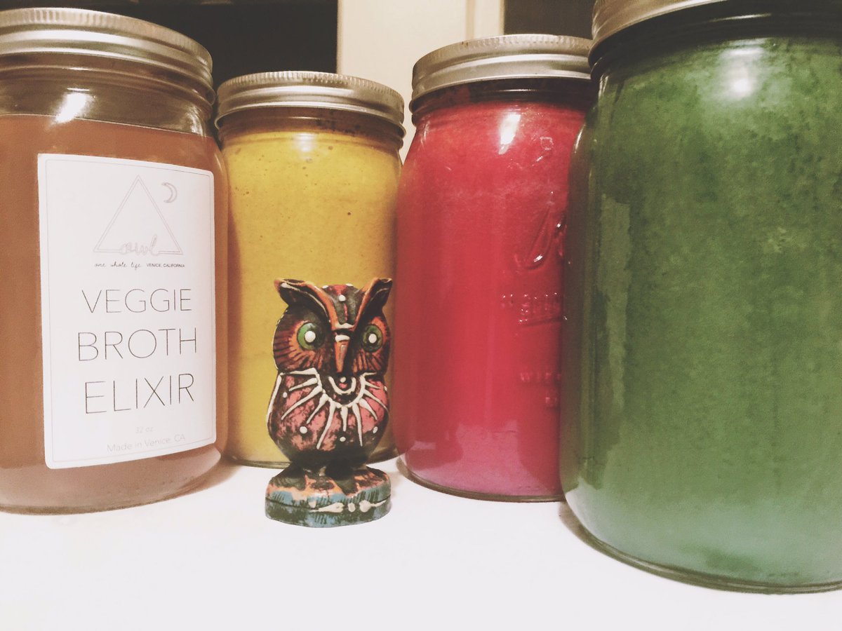 OwlVenice's tweet photo. Order a cleanse today for Monday pickup, and start your week right! #GetHappy #OWLvenice #LiveOneWholeLife 🌿🌎🌞 https://t.co/ftCWLSSSKh