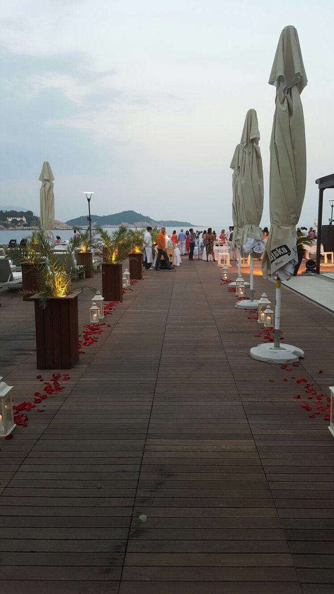 rixosdubrovnik's tweet photo. An other unforgettable night! @rixoshotels @DubrovnikTimes @go_dubrovnik @DubrovnikTB https://t.co/vJVckkCBmi