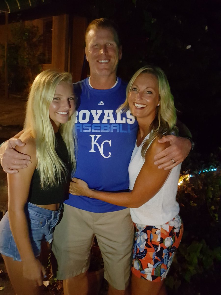 PST_getdeep's tweet photo. Great dead week, relaxing and family time! Now tomorrow the 2016 football season begins. Time to defend. #choose https://t.co/BJuJlM9FS3