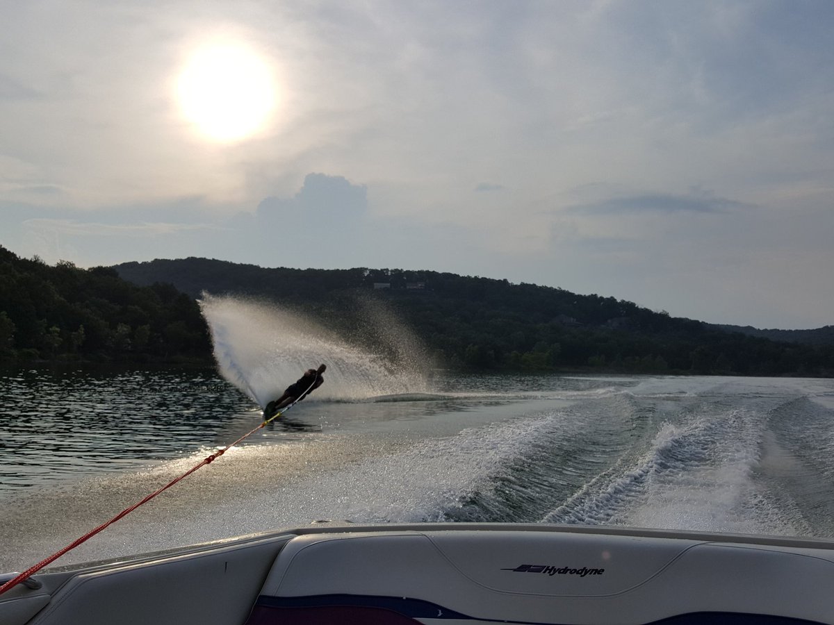 PST_getdeep's tweet photo. Great dead week, relaxing and family time! Now tomorrow the 2016 football season begins. Time to defend. #choose https://t.co/BJuJlM9FS3