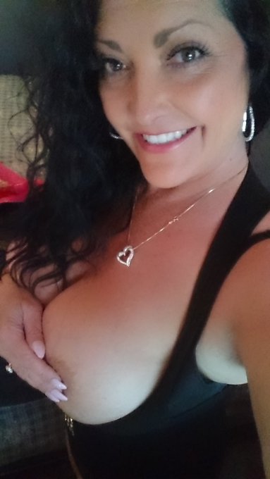 #SammyMasturbationStation will be live in 5 @ https://t.co/sRVBdDbvKd @AdultCamAwards https://t.co/X<a href="/tag/sammymasturbationstation"class="tags">#SammyMasturbationStation</a>