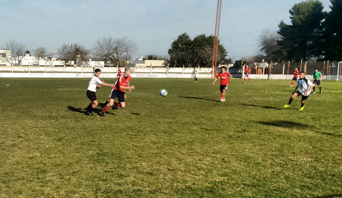 FUTBOL inferiores.
7ma.
Independiente 1 - Racing 0
6ta.
Independiente 0 - Racing 2
5ta.
Independiente 1 - Racing 1