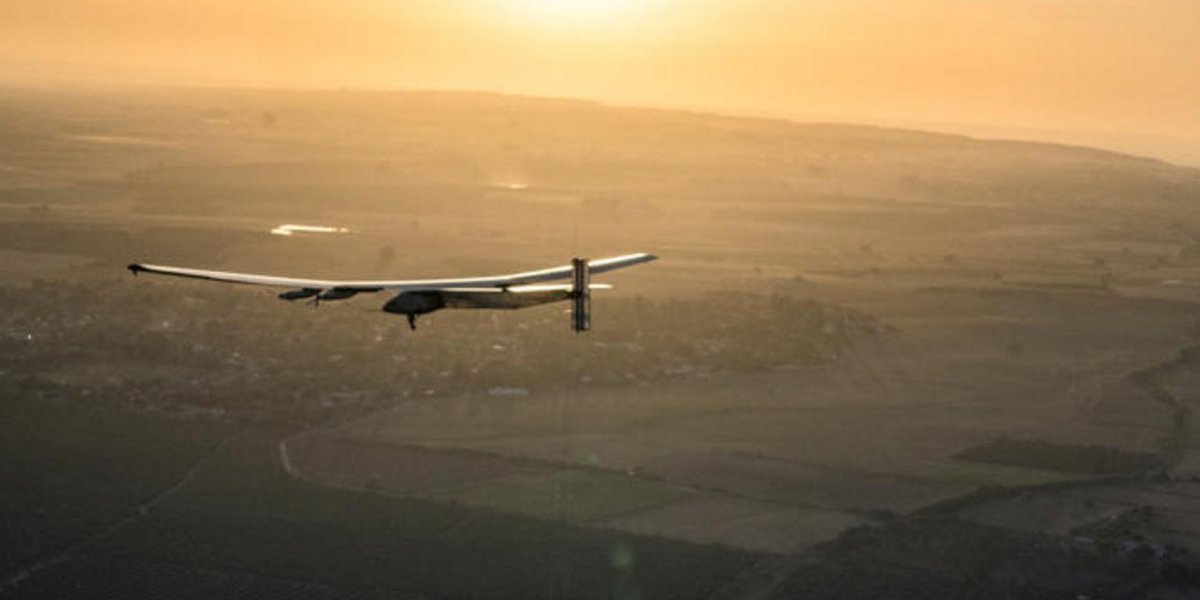 GreenBASECAMP's tweet photo. A plane flew around the world using zero fuel. Read the story on fastcoexist --> https://t.co/xwPyfRAZ44 https://t.co/XzZodbiqxa