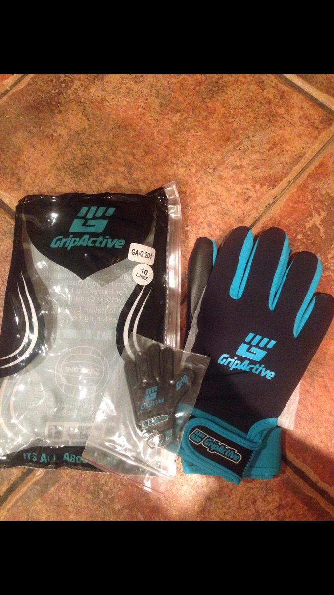 RyanConnors1998's tweet photo. Cheers to @GripActive for the gloves https://t.co/dnFjmxWxlD