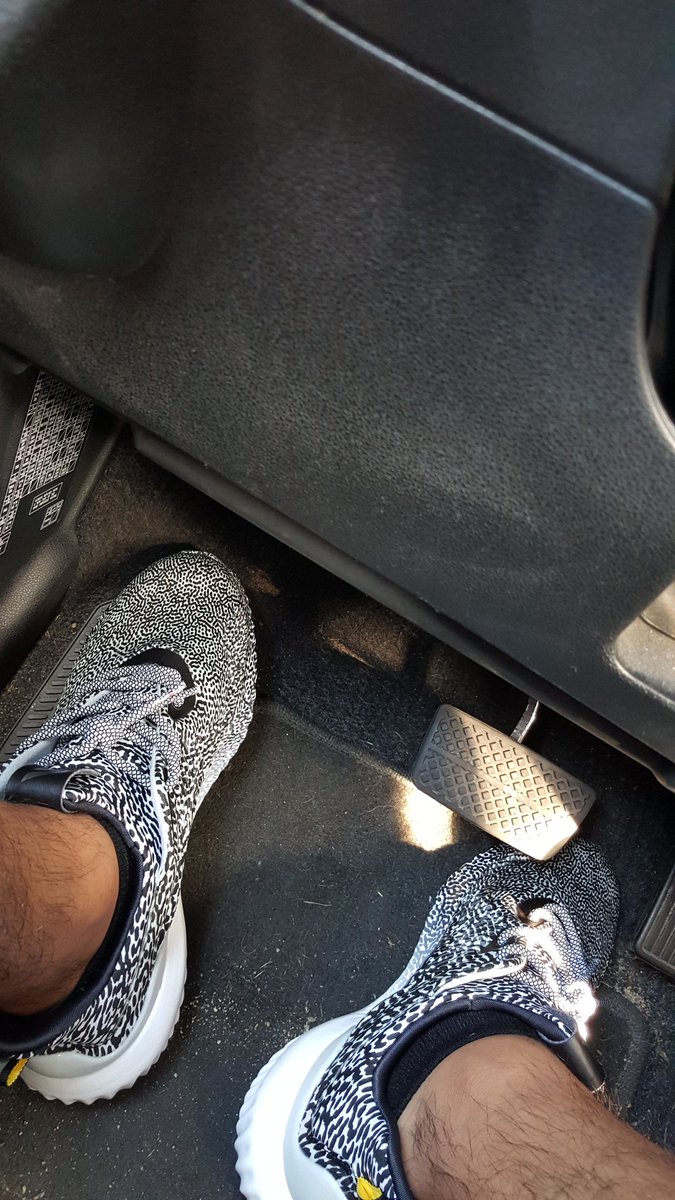 nerdVITZ's tweet photo. @ExpressionsKix Aramis Alphabounce with a lace swap. #heatcheckexp https://t.co/zFMniNwsbP