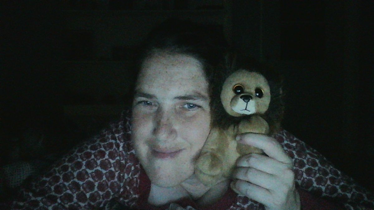TFerrandino's tweet photo. Me with little Cecil the Lion beanie baby in honor of #CecilDay :) #CecilTheLion https://t.co/qAG59J03as