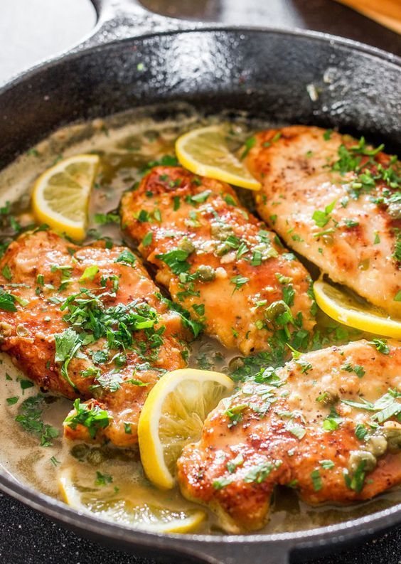 lifehack121's tweet image. Lemon Chicken Piccata - a simple yet super impressive chicken piccata in a tasty lemon butter and capers sauce.