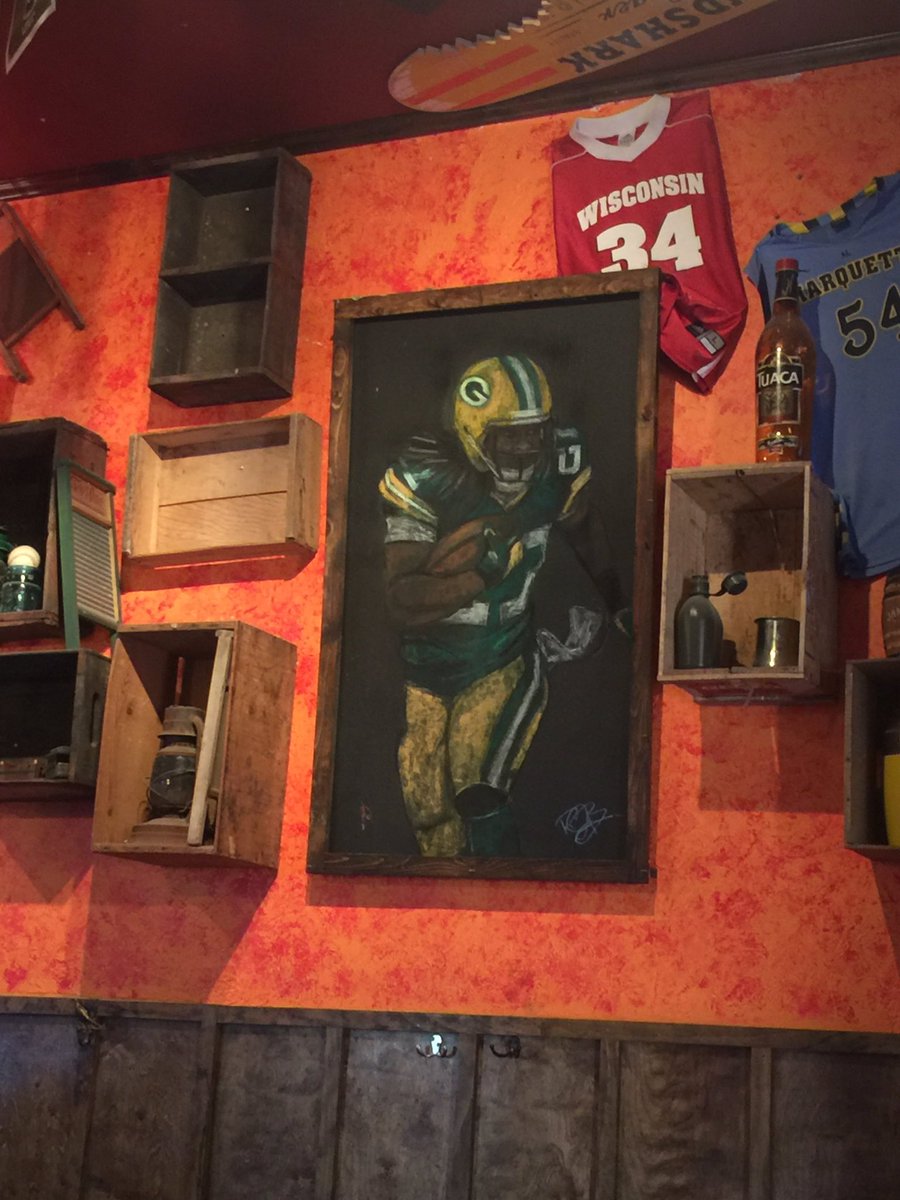 BrewCityCracker's tweet photo. Lacey in Little Lambeau !! @Lil_Eazy_Ana_42 #LoadedSlate https://t.co/VVdVSilczn