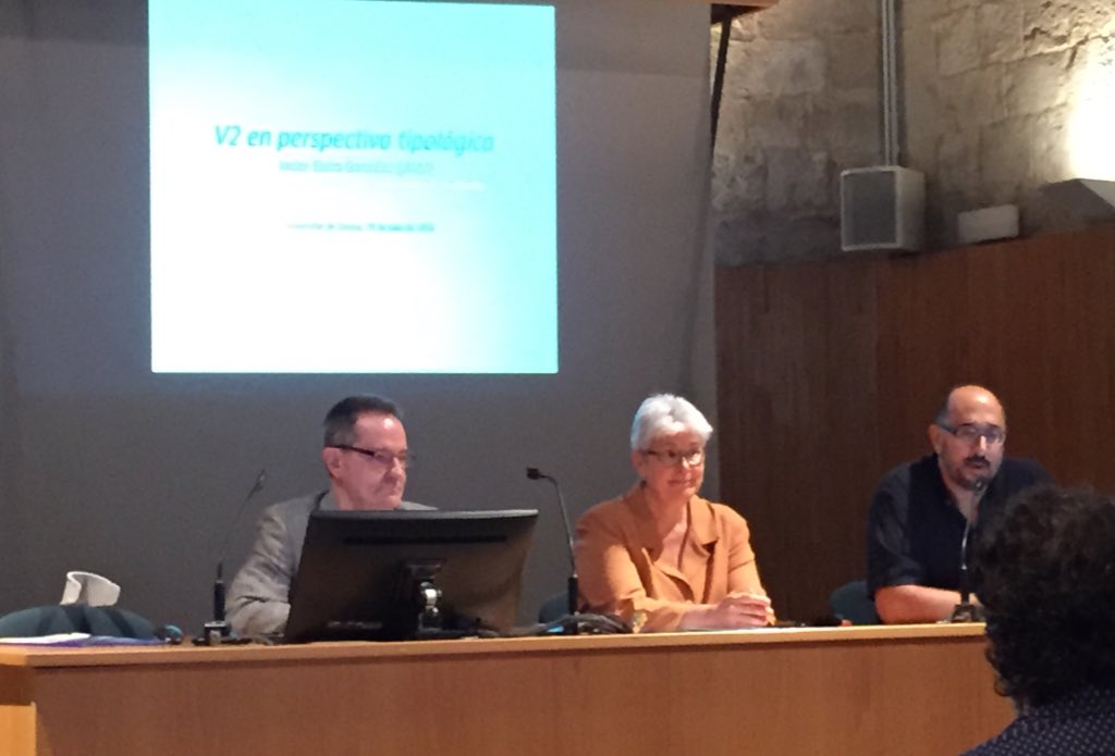 angallego_'s tweet photo. Word Order workshop @univgirona 
#clitics #V2 #infinitives #oldSpanish
@CBuenafuentes @RocaUrgell @pacostonybrook https://t.co/z6OxmOuZ8n