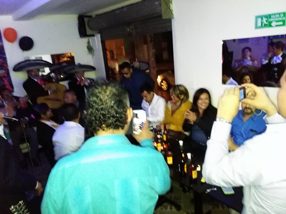 Cold Drinks Bar tweet media