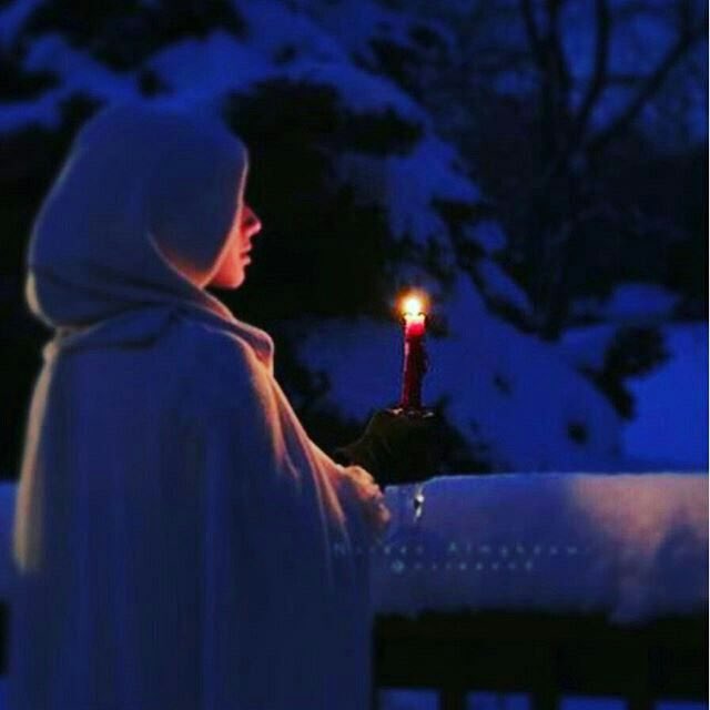 Hussein313Ss's tweet photo. أنظر إلى الآخرين من بعيد،
وبذلك تراهم أجمل مما هم عليه. https://t.co/iOXxLbtNvB