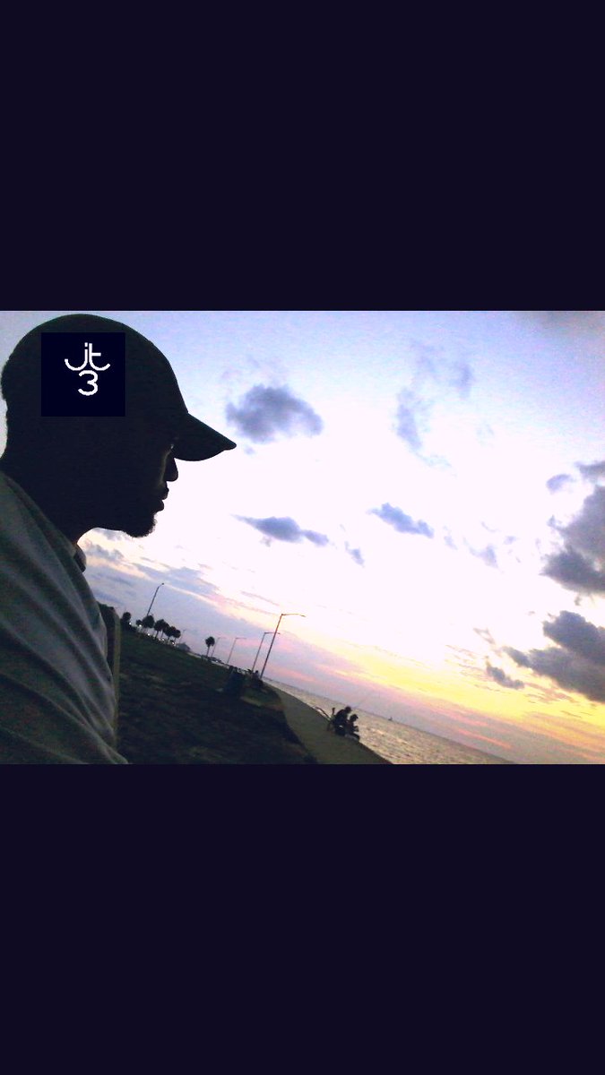 itsmeJt3's tweet photo. I Am Blessed.
Wisdom w/ words been the flow...
Only 3 Days Away from the next #SunsetMindset 🌅
#EPICrojectNola https://t.co/zl7qSgHO85