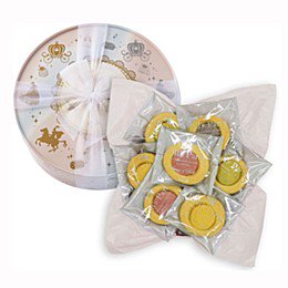 東武百貨店 池袋店 V Twitter B1f5番地パティスリー モンシェールの夏限定商品 夏のロール達の舞踏会 ｓｓ と 堂島フルーツゼリー ９個入 8 31までの限定販売です 夏のご挨拶やティータイムのお供にどうぞ T Co Qqifse49y0