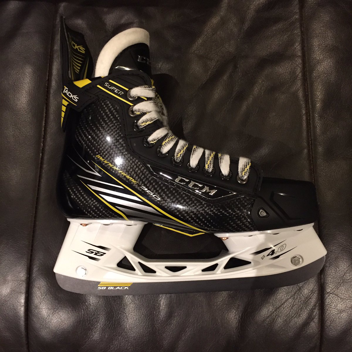 Jake Ertel tweet media