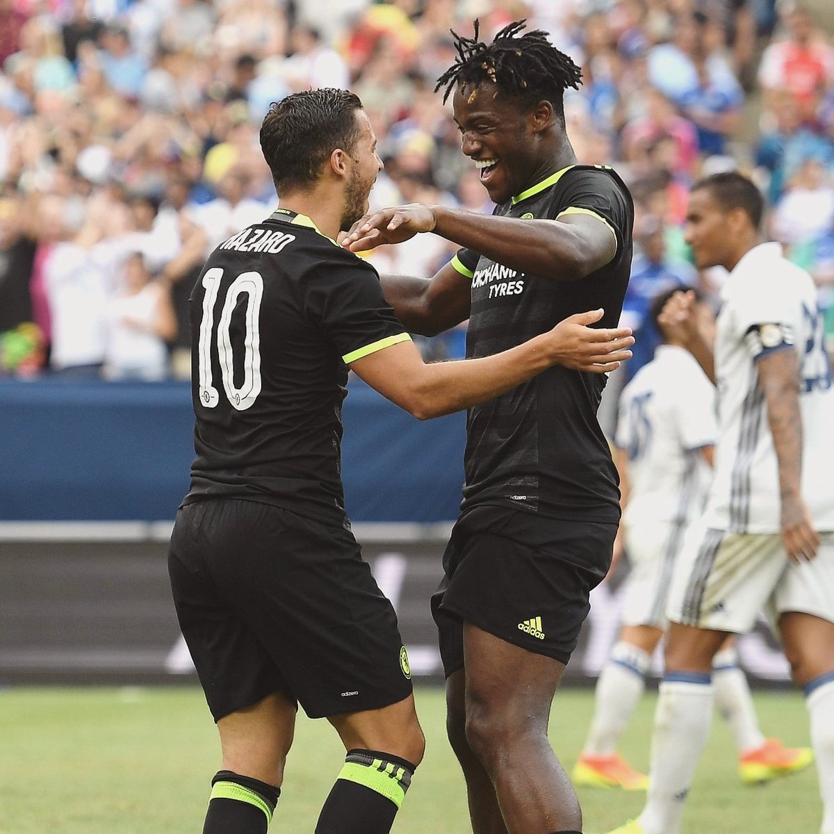mbatshuayi1's tweet photo. "@mbatshuayi: Belgium bromance πβ€ #RMCFC https://t.co/QKV7j3PMxA" lovely