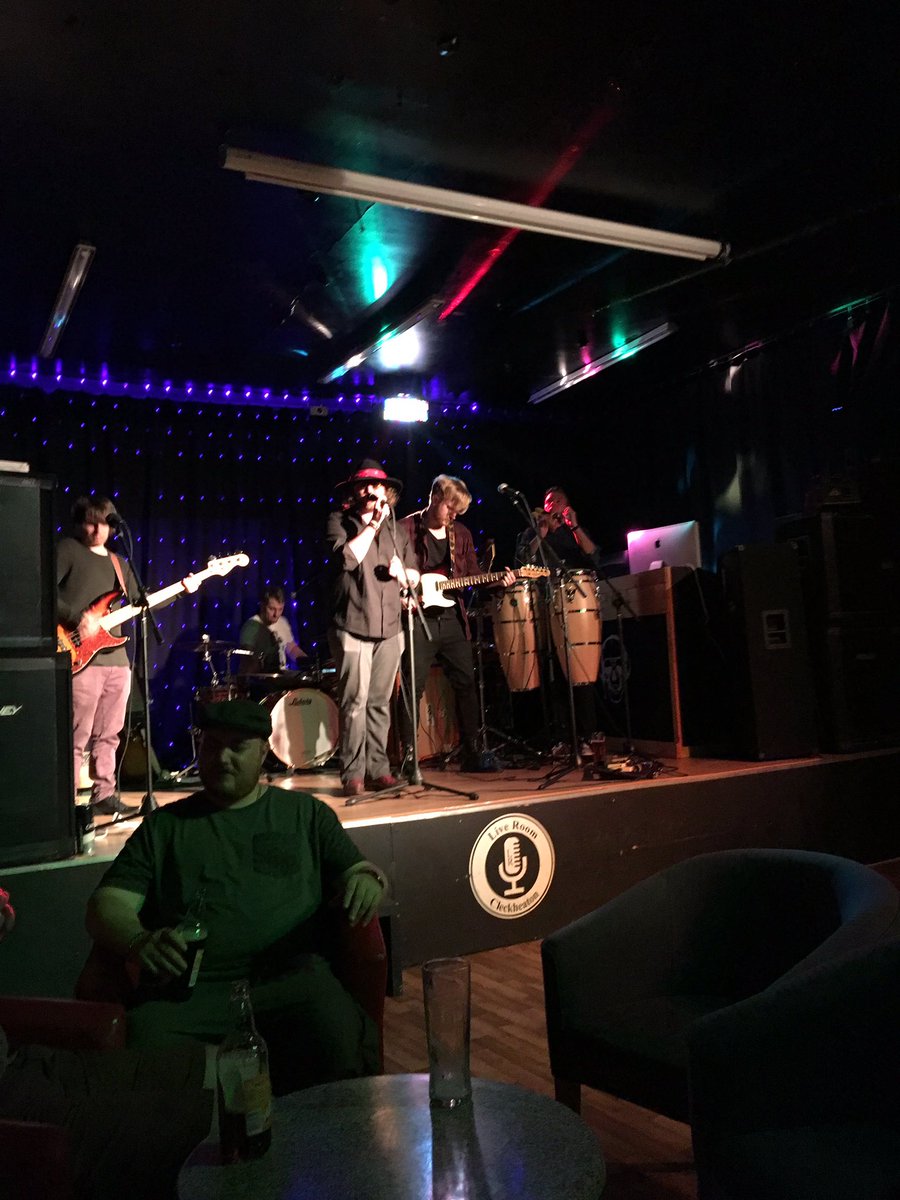 Oldstuntmonkey's tweet photo. DMA @liveroomcleck banging out some right tunes #cleck https://t.co/5ue4qS9nUa