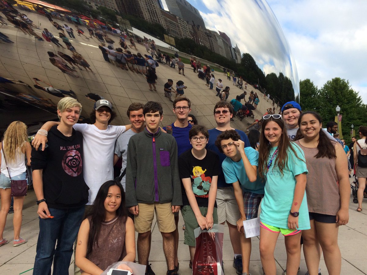 sasaustinlatin's tweet photo. Visiting the bean #NJCL2016 #TSJCL2017 https://t.co/d4KtxvwB42