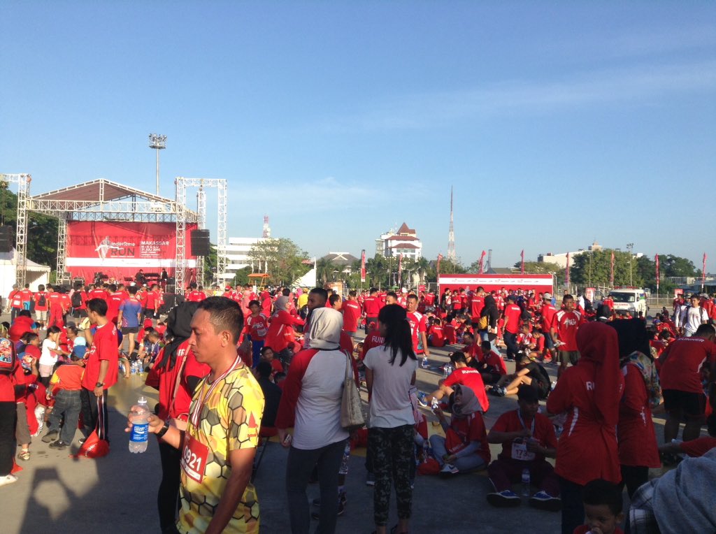 iswaramks's tweet photo. Sudah banyak yang sampai finish nih I-Listeners. #IndiHomeRUN https://t.co/wDaefkGVMp