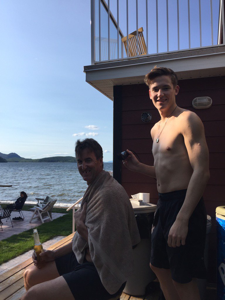 Jim_Playfair's tweet photo. Happy 19th B-day to my Barber. #kidscreative https://t.co/o1imYHLZDH