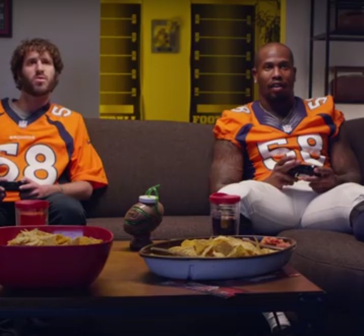 TheKongENT's tweet photo. Lil Dicky - Mean Guys. https://t.co/UsVKQs9cma #funny #hilarious https://t.co/t5xEMEmgB7