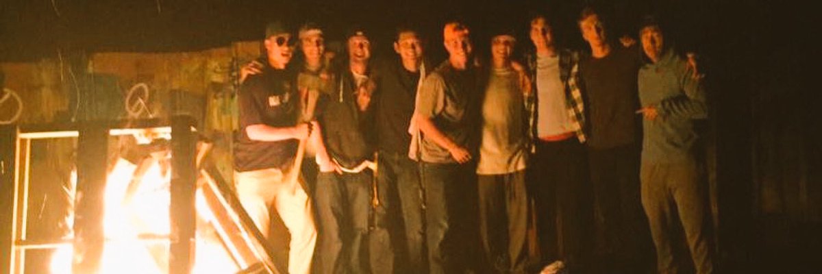 SammyLeach6's tweet photo. jus cause we family. #3ccc https://t.co/EPC3d9d8qB