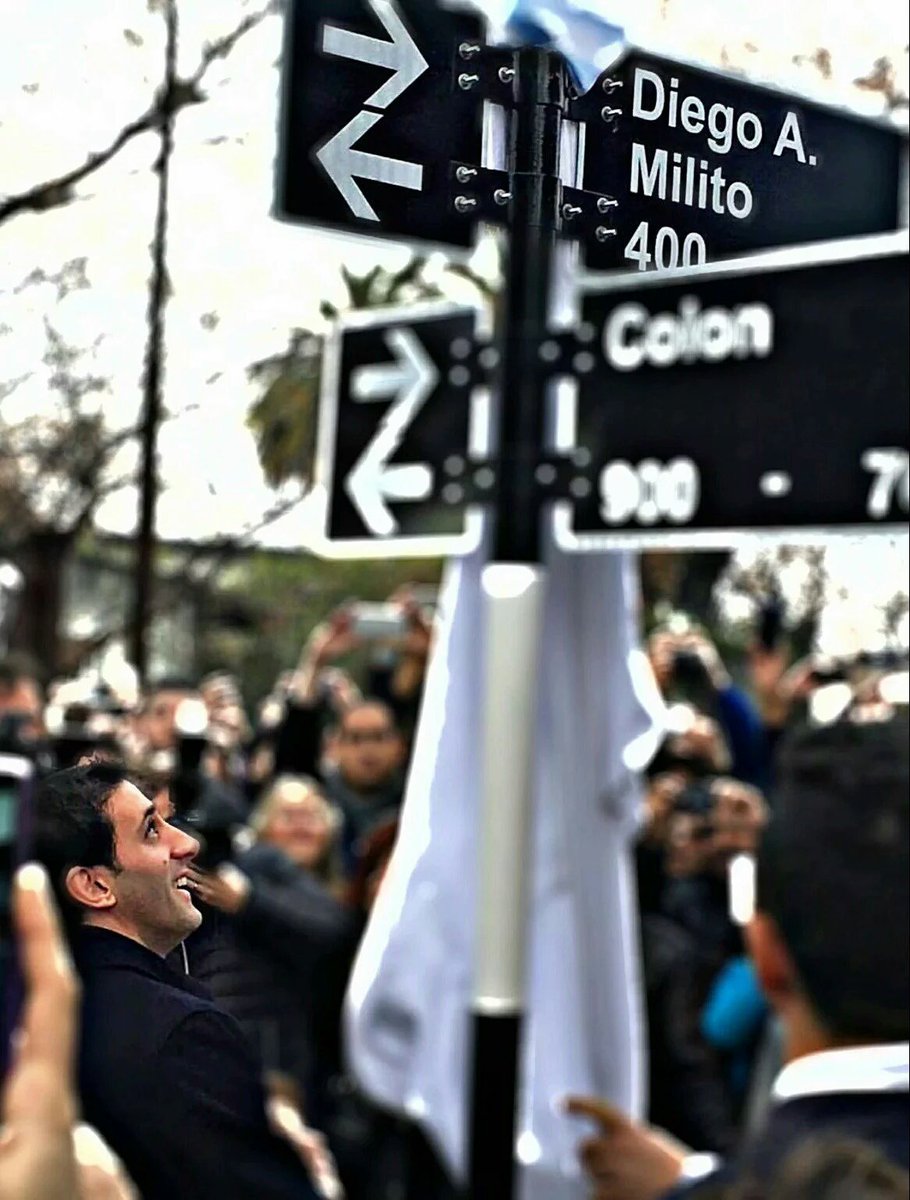 AyuuContrera tweet picture