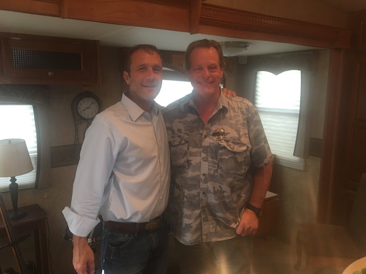 pnehlen's tweet photo. Had a great time backstage with @tednugent at Racine County Fair this evening. https://t.co/zhsgqfPKqz