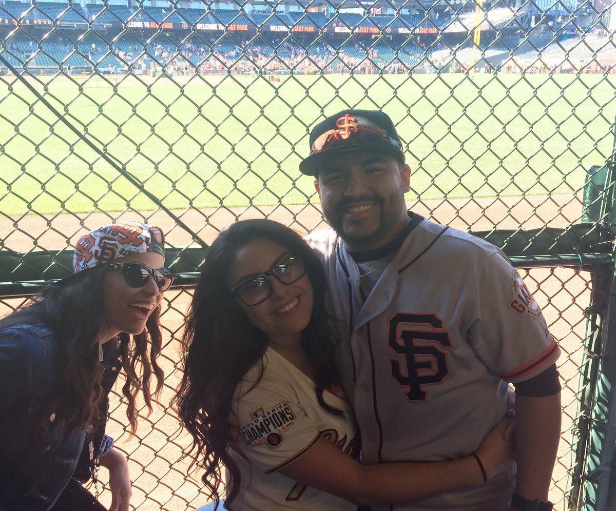 jbaby061307's tweet photo. Just the 2 of us..... Wait, LEX!!!! #WelcomeBackHunter https://t.co/ouwHh6GVL8