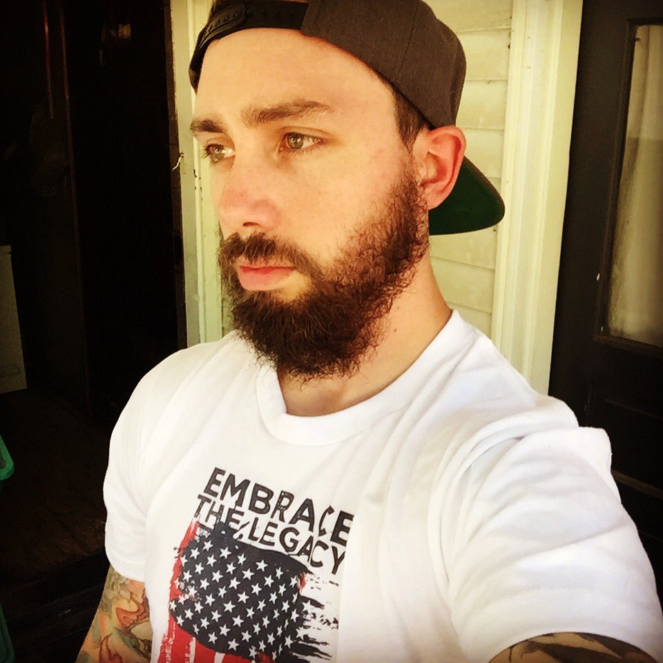 BeardedJeeper's tweet photo. #JPClothing #jpclothingrep #beardedjeeper #jeep #clothing #jeepporn https://t.co/22UvN0PsN7