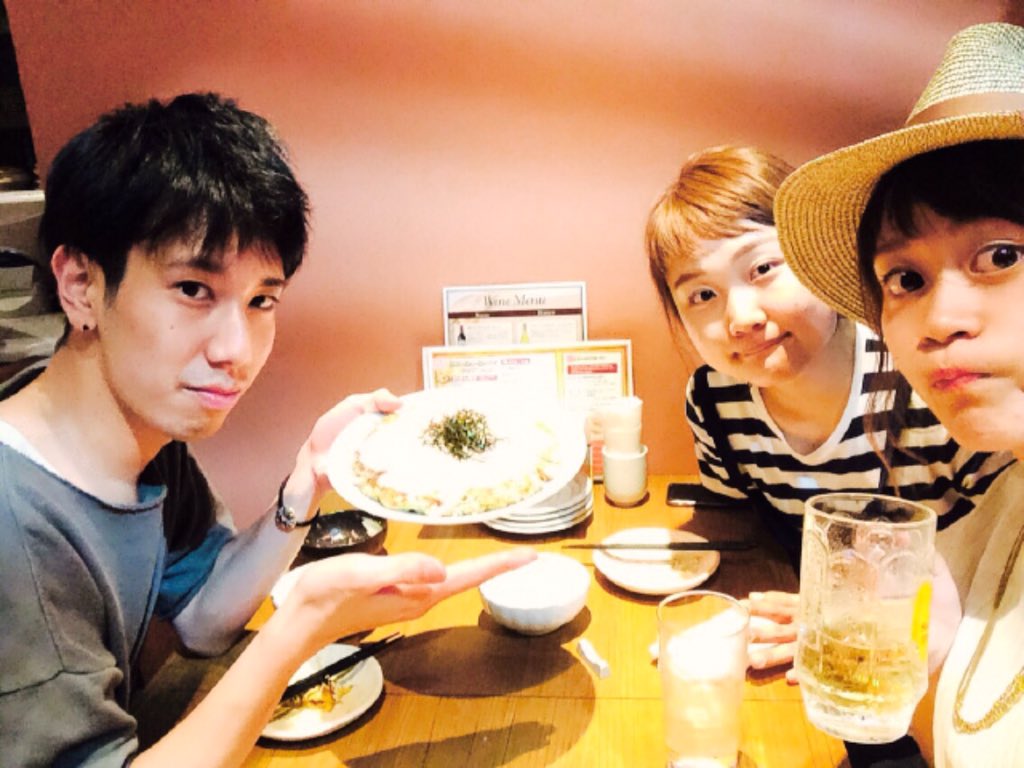 Antiga Design 先日はアンティガシス店のアシスタント3人でごはん 大宮駅西口にあるふくまるという鉄板焼き屋さんに行きました N シスからも近くて とっても美味しかったです いつも仲良しのアンティガです