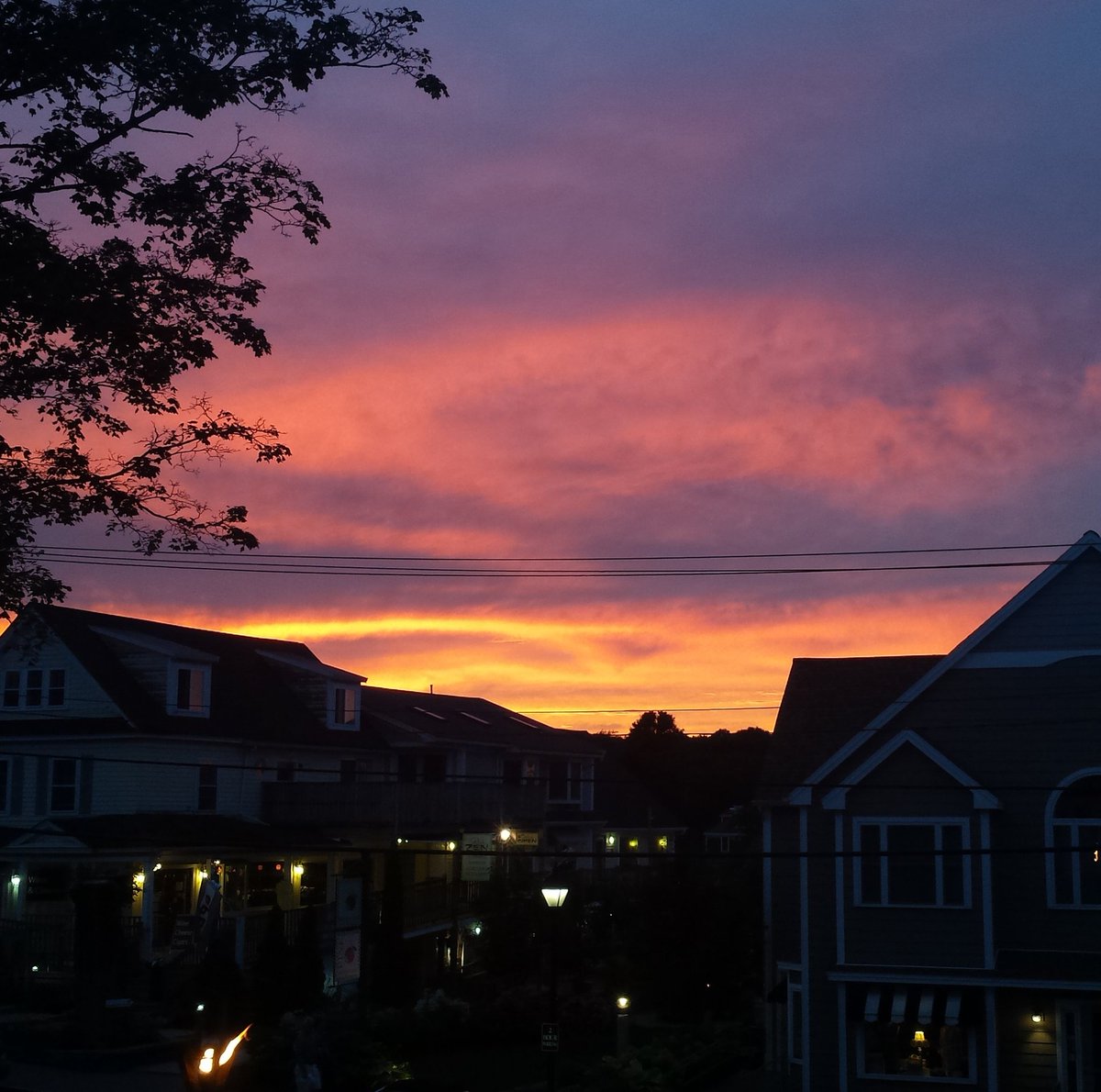Another beautiful sunset #DrinkLocal #TiasTopside #MaineLobster