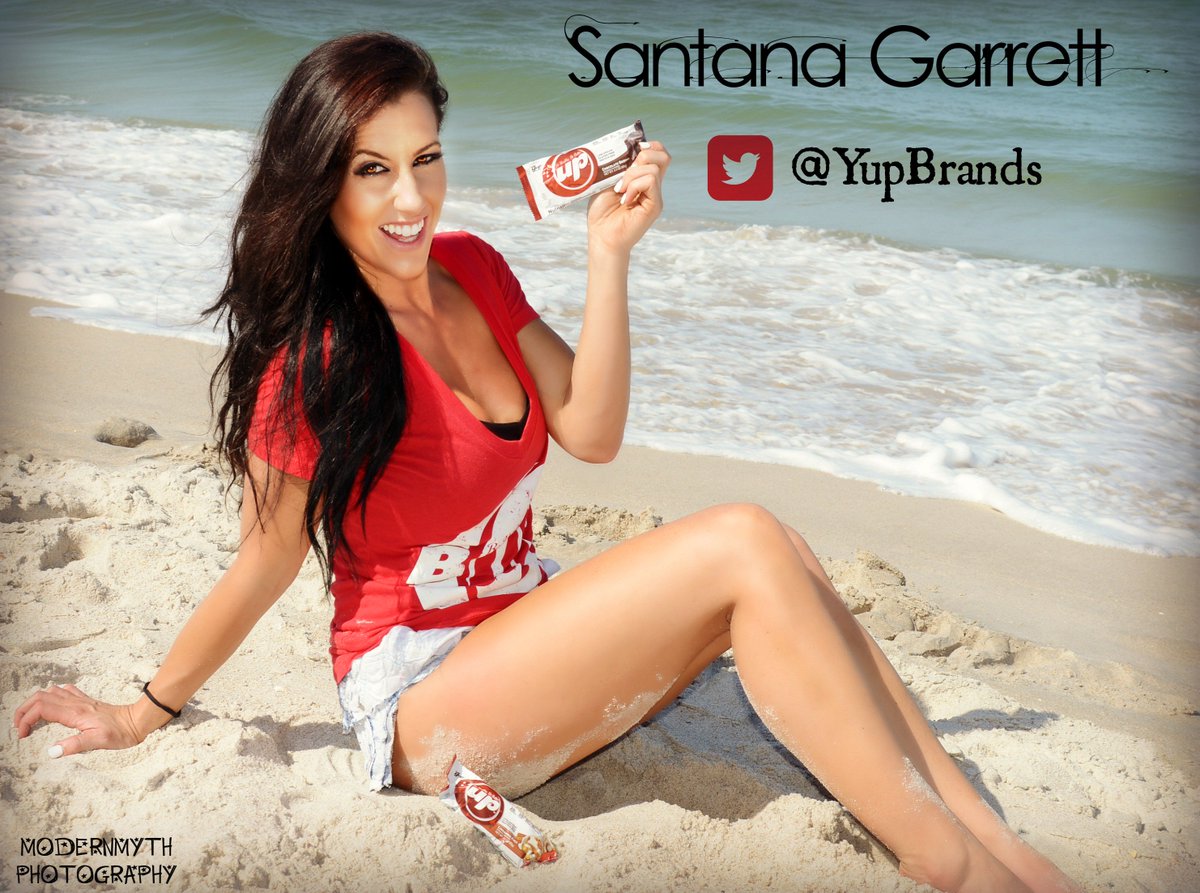 _ModernMyth_'s tweet photo. @SantanaGarrett_ We like Sponsors... @YupBrands @GrapplerBrand @rudalifestyle @maskedrepublic #ModernMythPhotography https://t.co/fYIzn1H3Y3