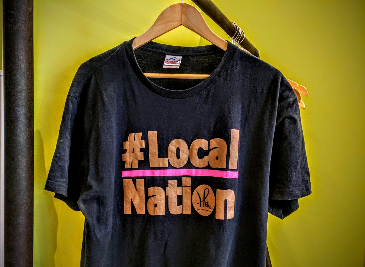 localnationgift's tweet photo. LOCALNATION Tシャツ　ネイビーカラー

#ストリートボール　#バスケットボールウェア　
#streetball  #HPA https://t.co/XjGsPzXUFX