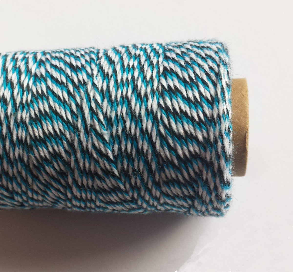 Fuzzlepip's tweet photo. Blue Bakers twine 5 meters (5.5 yards) | Parcel string | Parcel twine |… https://t.co/xoTr3hnGvG #Etsy #CottonString https://t.co/qj9yV5TldT
