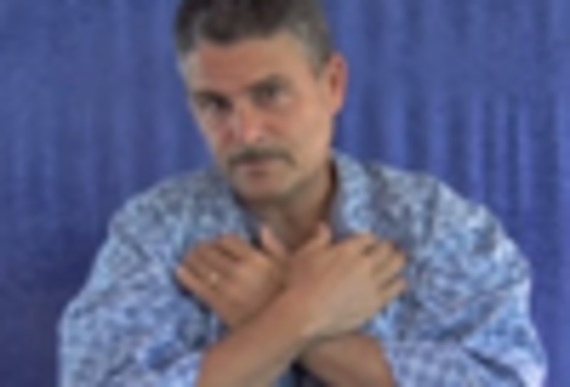 DavidGoliathRx's tweet photo. Grief Acupressure Points – Video via @AmHolistic https://t.co/H7ZsyStENf https://t.co/KxTmY1od5z