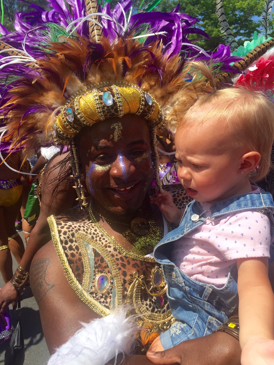 Miss Paisley's first @TorCarnival ! She loved the colourful costumes and the music!Such a fun day! #TorontoCarnival