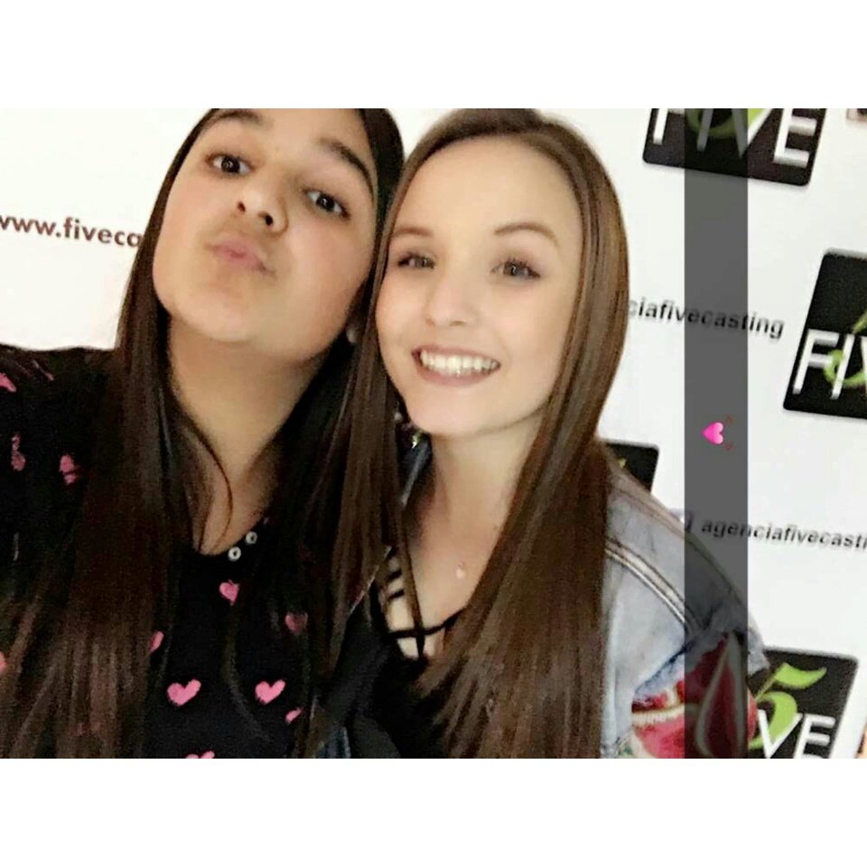 Eita quanto amor em miga, matamos a saudades sua linda te amo amore só minhas!! 💜💜💝👉😙😙