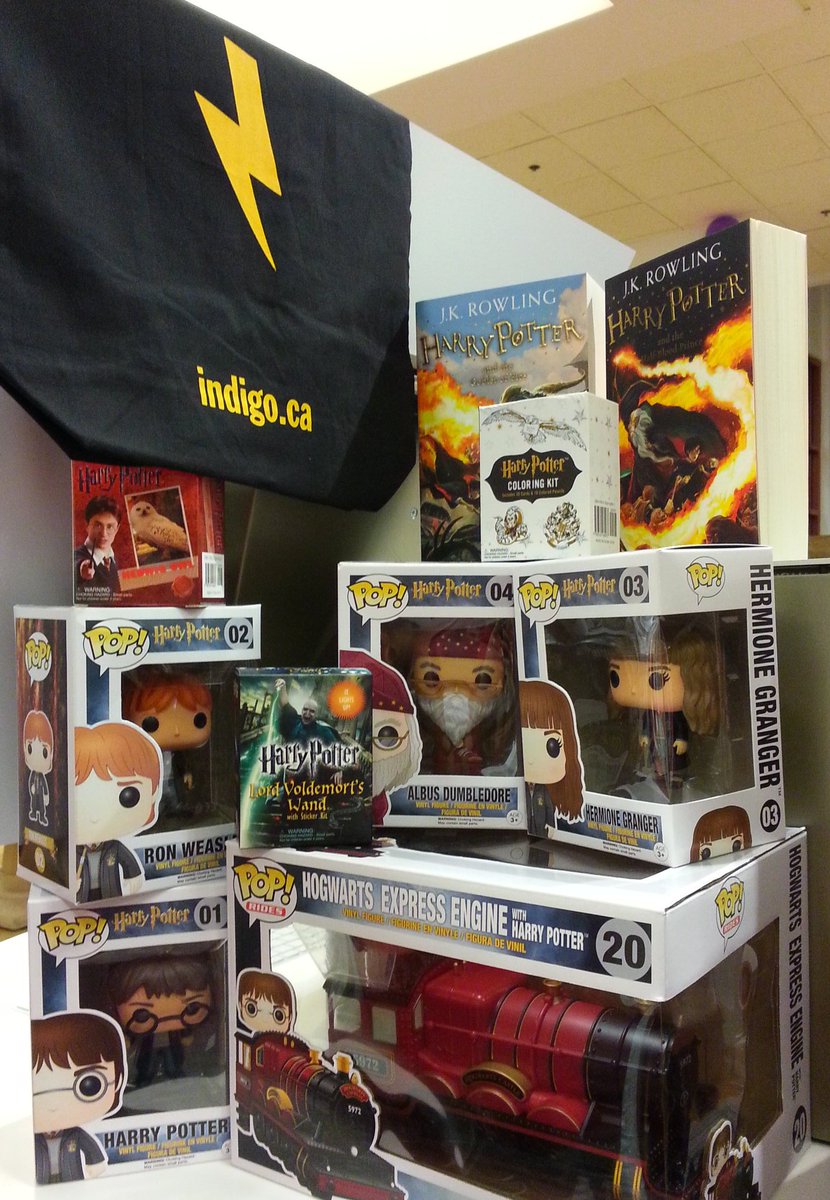 mrsmonnandez's tweet photo. Everything is on my wishlist! @chaptersindigo @ChaptersSquare1 #ChaptersSquare1MidnightMagic #IndigoMidnightMagic https://t.co/l2XL7UegoD