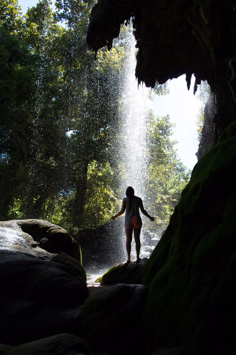 Caitlincharl10's tweet photo. One of the most beautiful places on earth I've seen 🏞🌎💙 rad day hiking trip! 😌 #GormanFalls #ColoradoBend https://t.co/M1U0YrysKw