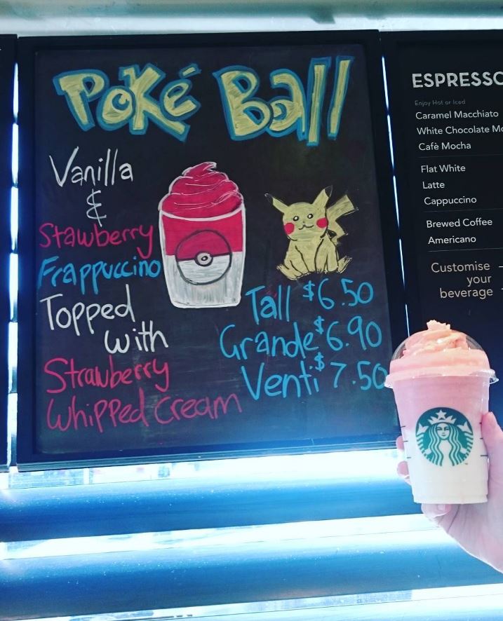 StarbucksMenu's tweet image. Have #Pokémon fever? Head to your local #Starbucks &amp;amp; catch a Pokeball #Frappuccino! Details: starbuckssecretmenu.net/starbucks-poke…