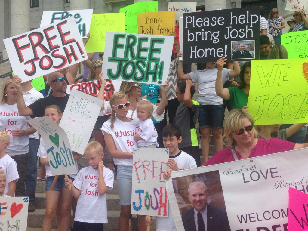 ciarahulet's tweet photo. Glad I got to be a part of the #justiceforjosh rally today. @freejoshholt https://t.co/FizegFgyz0