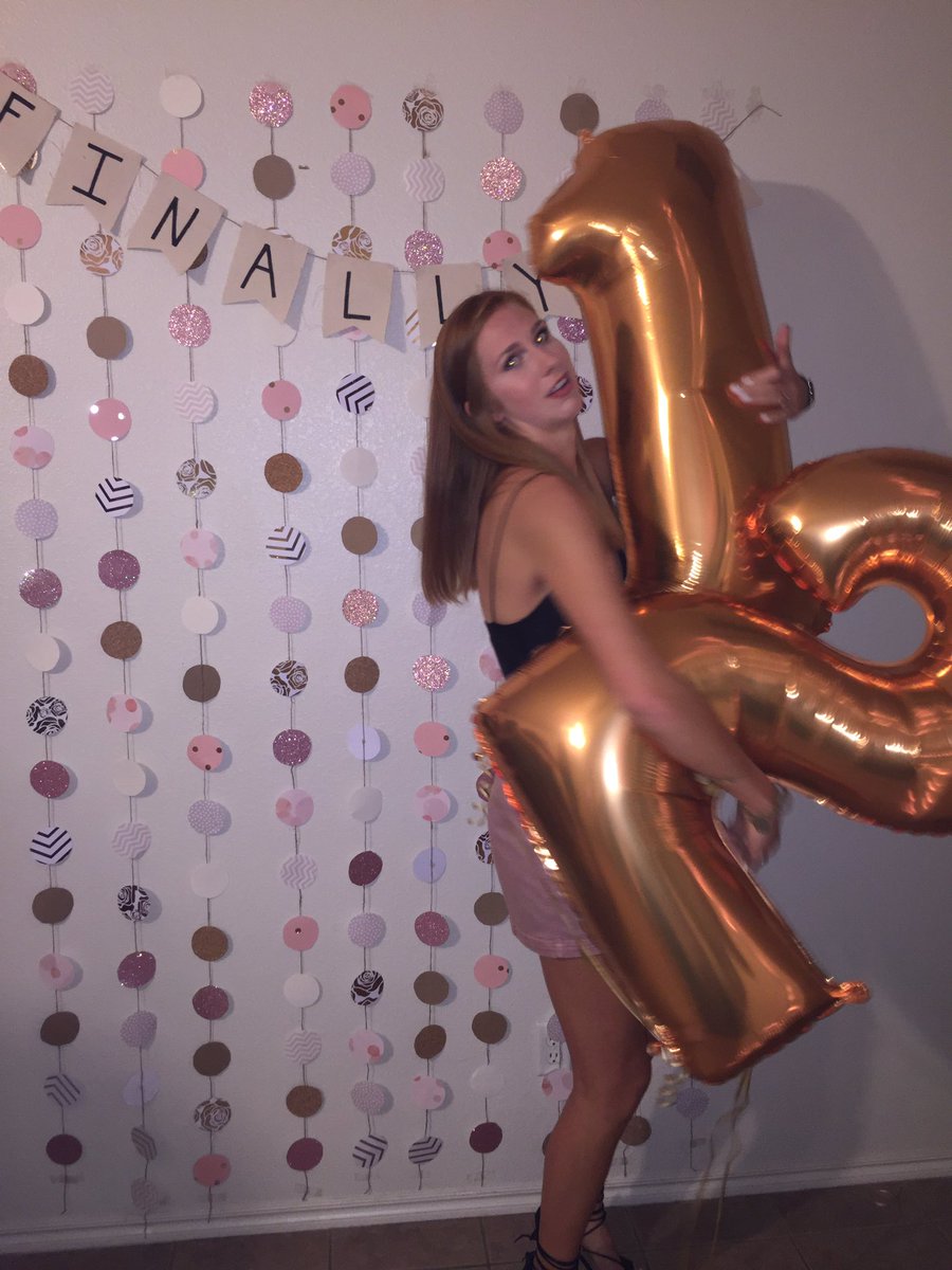 bigred8o8's tweet image. Just cause you have a picture wall doesn't mean you become automatically photogenic 🙃🙃