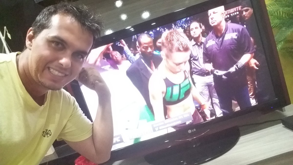 Andersonaracity's tweet image. #UFCnoCombate