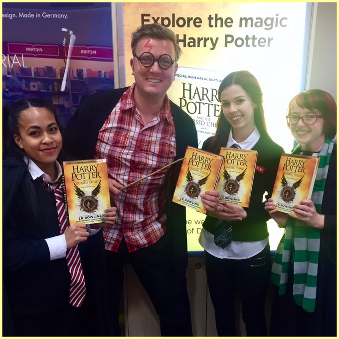 View image on Twitter